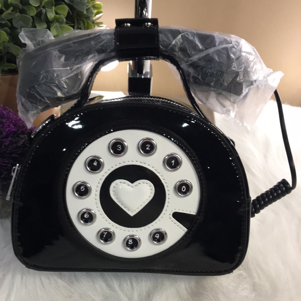 Phone Bags Are Back!! - Picture 9 of 10